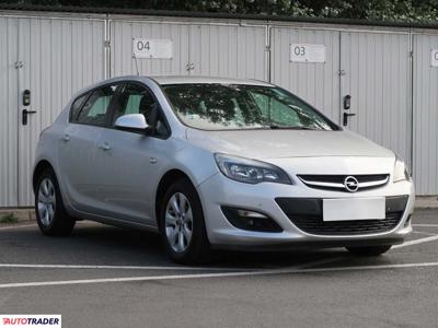 Opel Astra 1.6 113 KM 2015r. (Piaseczno)