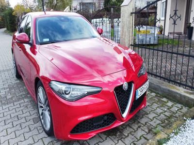 Piekna Włoszka Alfa Romeo Gulia