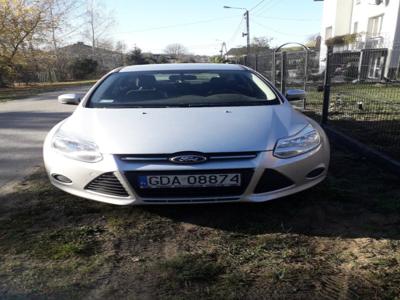 Syndyk sprzeda samochód osobowy Ford Focus biały