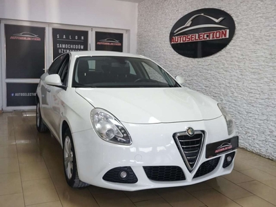 Alfa Romeo Giulietta Nuova II Hatchback 5d 1.4 TB 16v 120KM 2010