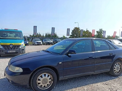 Audi A4 B5 Sedan 1.8 20V 125KM 2000