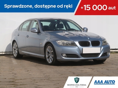 BMW Seria 3 E90-91-92-93 Coupe E92 320i 170KM 2009