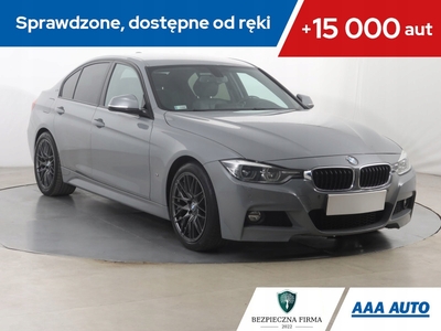 BMW Seria 3 F30-F31-F34 Limuzyna Facelifting 2.0 330e 252KM 2017