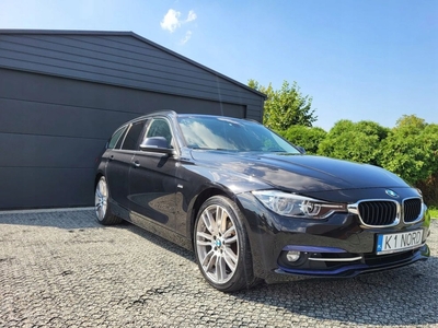 BMW Seria 3 F30-F31-F34 Touring Facelifting 2.0 320i 184KM 2015