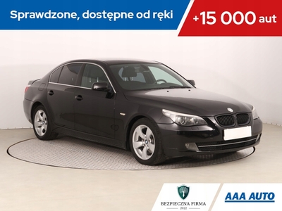 BMW Seria 5 E60 Sedan 523i 190KM 2007