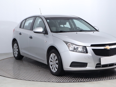 Chevrolet Cruze , Salon Polska, Klima