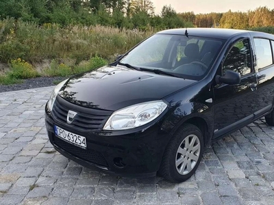 Dacia Sandero I Hatchback 5d 1.2 16v 75KM 2011