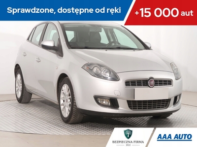 Fiat Bravo II Hatchback 5d 1.4 MultiAir 16V 140KM 2011