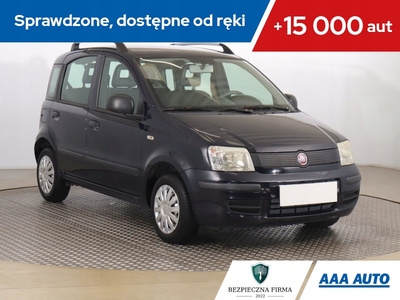 Fiat Panda II Hatchback 5d 1.1 MPI 54KM 2010