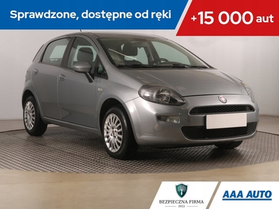 Fiat Punto Punto 2012 Hatchback 3d 1.2 8v 69KM 2012