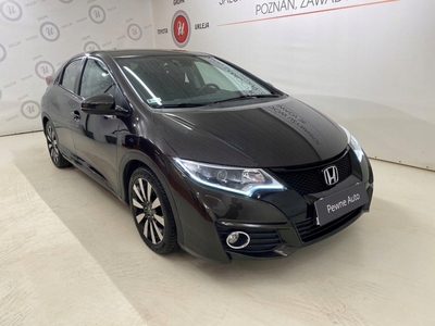 Honda Civic IX Hatchback 5d 1.8 i-VTEC 142KM 2015