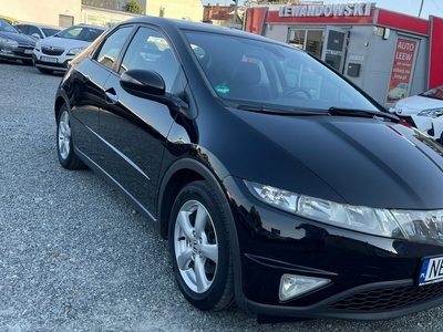 Honda Civic VIII Benzyna Zarejestrowany Ubezpieczony