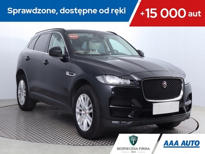 Jaguar F-Pace SUV 2.0 iD4 240KM 2017