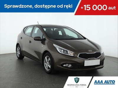 Kia Ceed II Hatchback 5d 1.4 DOHC 100KM 2012