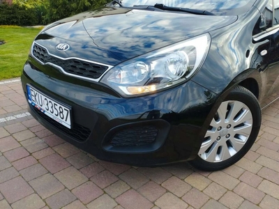 Kia Rio III Hatchback 3d 1.4 DOHC CVVT 109KM 2013