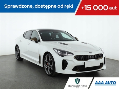 Kia Stinger Liftback 3.3 T-GDi 370KM 2018