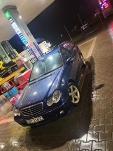 Mercedes C-klasse 2.2 150KM Avangarde