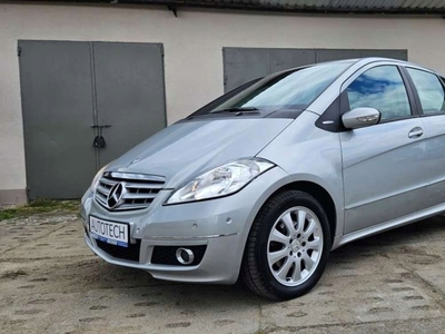 Mercedes Klasa A W169 Coupe 2.0 180 CDI 109KM 2010