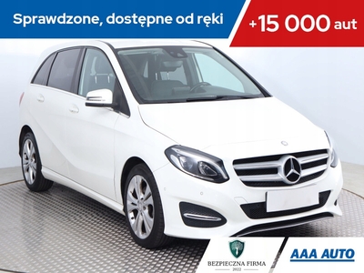 Mercedes Klasa B W246 Sports Tourer 180 BlueEFFICIENCY 122KM 2015