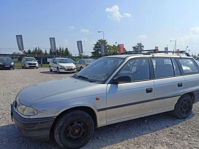 Opel Astra F Kombi 1.4 i 60KM 2001