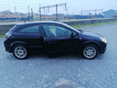 Opel Astra H seria cosmo gtc