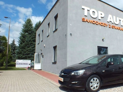 Opel Astra J Hatchback 5d Facelifting 1.6 Twinport ECOTEC 115KM 2013