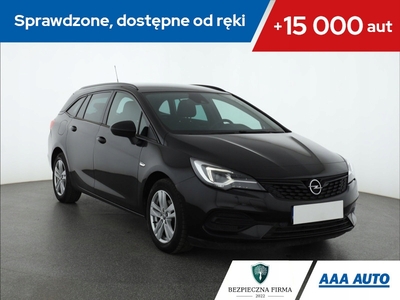 Opel Astra K Sportstourer Facelifting 1.5 Diesel 122KM 2020