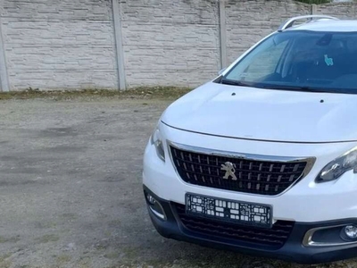 Peugeot 2008 I SUV Facelifting 1.2 PureTech 110KM 2016