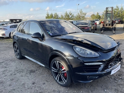 Porsche Cayenne II SUV 4.8 V8 420KM 2014