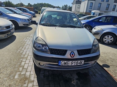 Renault Clio 2002r. 1.1 benzyna