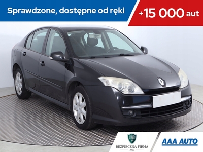 Renault Laguna III Hatchback 2.0 16v 140KM 2007