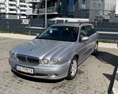 Samochód jaguar x-type