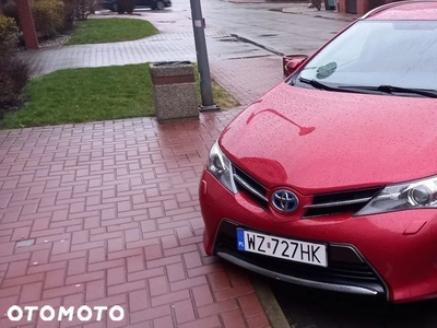 Toyota Auris II Tak