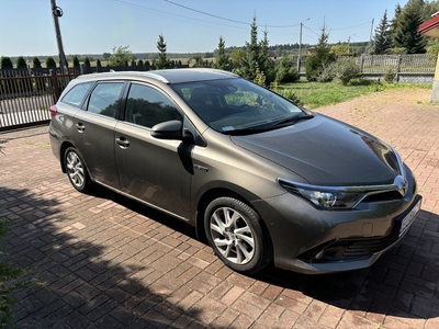 Toyota Auris II Toyota Auris Hybrid 135 Premium 11.2018 km 65 250