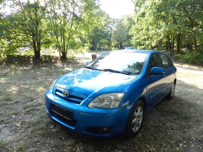 Toyota Corolla IX śliczna 1,6-110KM hatchback 5drzwi SERWIS klimatronik