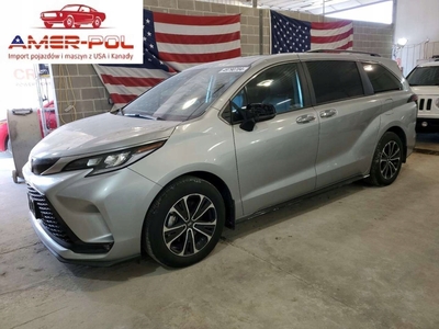 Toyota Sienna III 2023