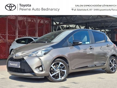 Toyota Yaris III Hatchback 5d Facelifting 2017 1.5 Dual VVT-iE 111KM 2019