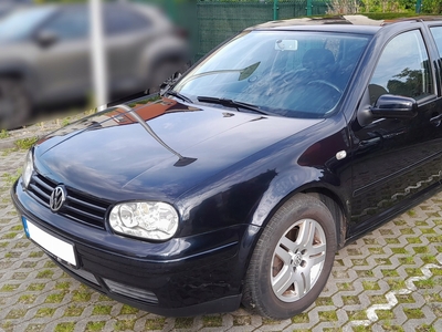 Volkswagen Golf IV Hatchback 2.3 V5 150KM 2000