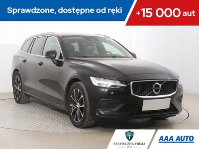 Volvo V60 I Kombi Facelifting 2.0 D4 DRIVE-E 190KM 2018