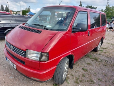 VW Caravelle 2.4 diesel