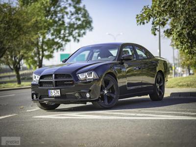 Dodge Charger 3.6 V6 296KM