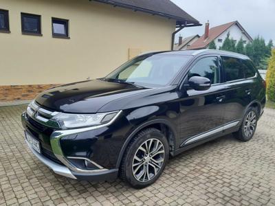 Mitsubishi Outlander AWD skóra polski salon 7 osób 1 właściciel