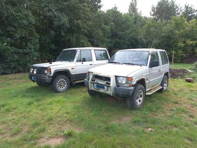 Mitsubishi Pajero I i ll (4x4) dwa w cenie 1