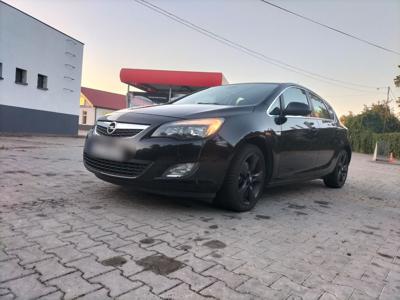 Opel Astra J 1.6T + gaz