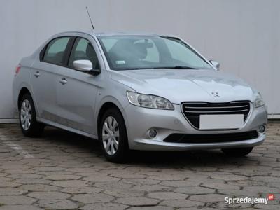 Peugeot 301 1.6 VTi