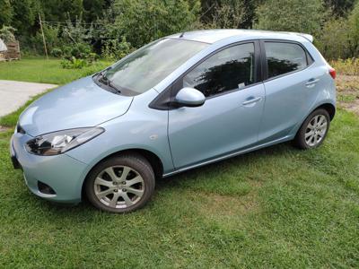 Samochód Mazda 2