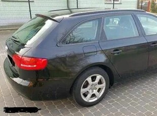 audi a4 kombi 2.0tdi/B8 2010r