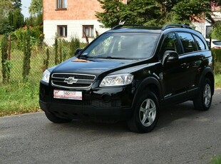 Chevrolet Captiva 2.4i 136KM 2008r. Klima HAK Isofix Alufelgi Czujniki parkowaniaPOLECAM