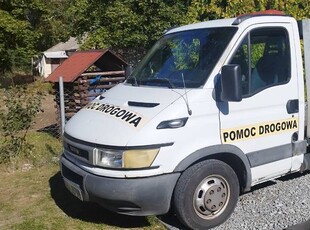 Iveco daily 35c15 auto laweta pomoc drogowa pojazd specjalny 2004 r 2.8 147