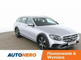 Mercedes E 220 2.0D Automat AllTerrain 4Matic Navi Tempomat Skóra GrzaneFotele Kamera